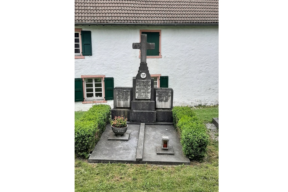 German War Grave Ramscheid