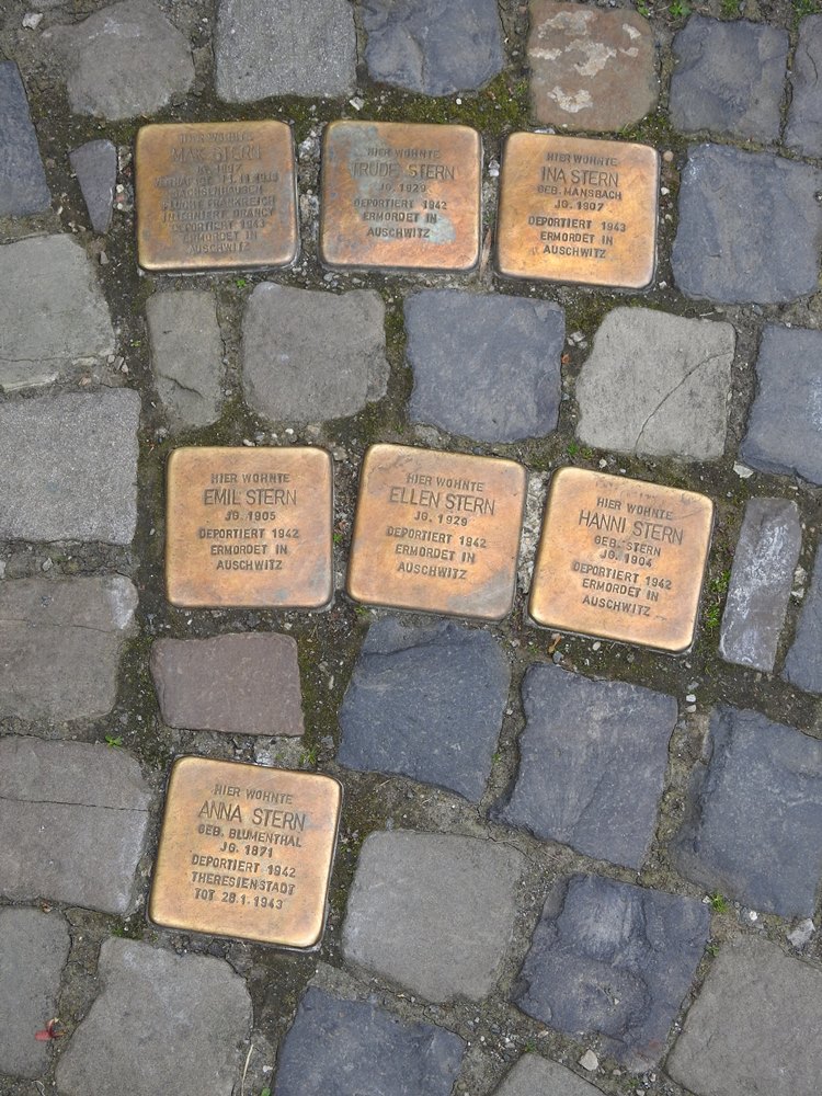 Stumbling Stones Weststraße 1 #2