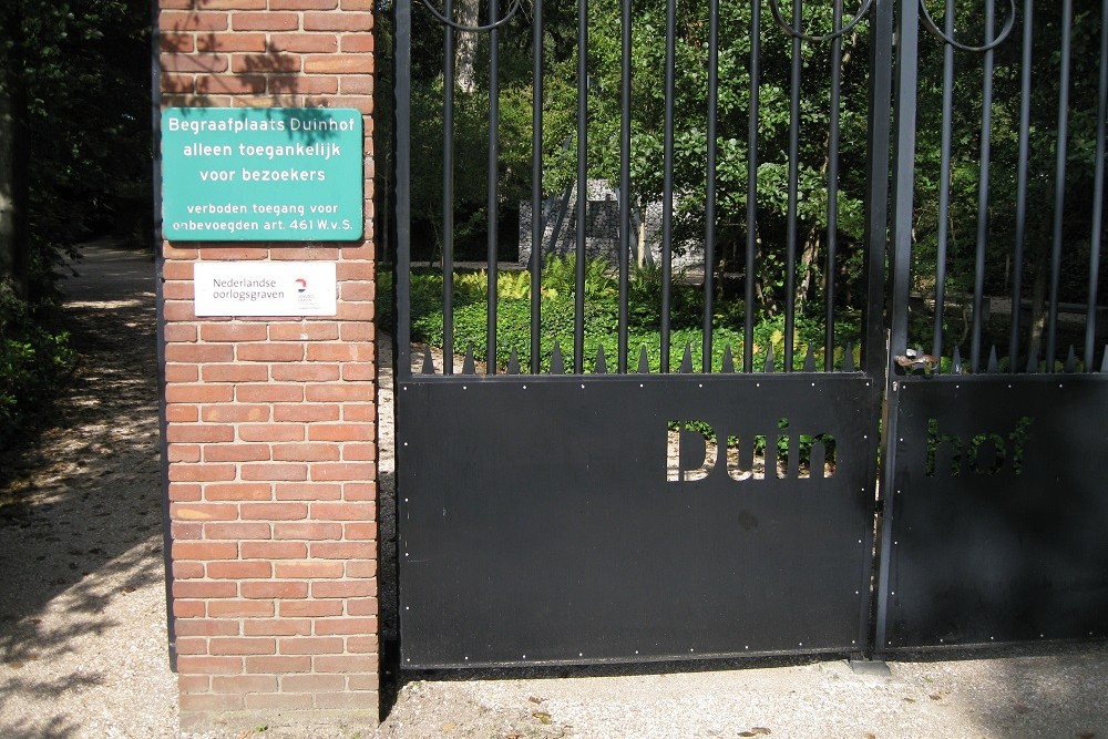 Nederlandse Oorlogsgraven Nederlands Hervormde Begraafplaats Duinhof Lisse #3