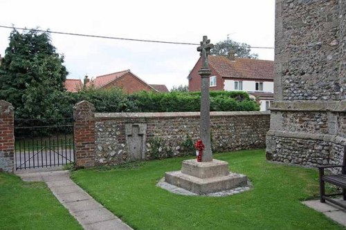 Oorlogsmonument All Saints Church #1