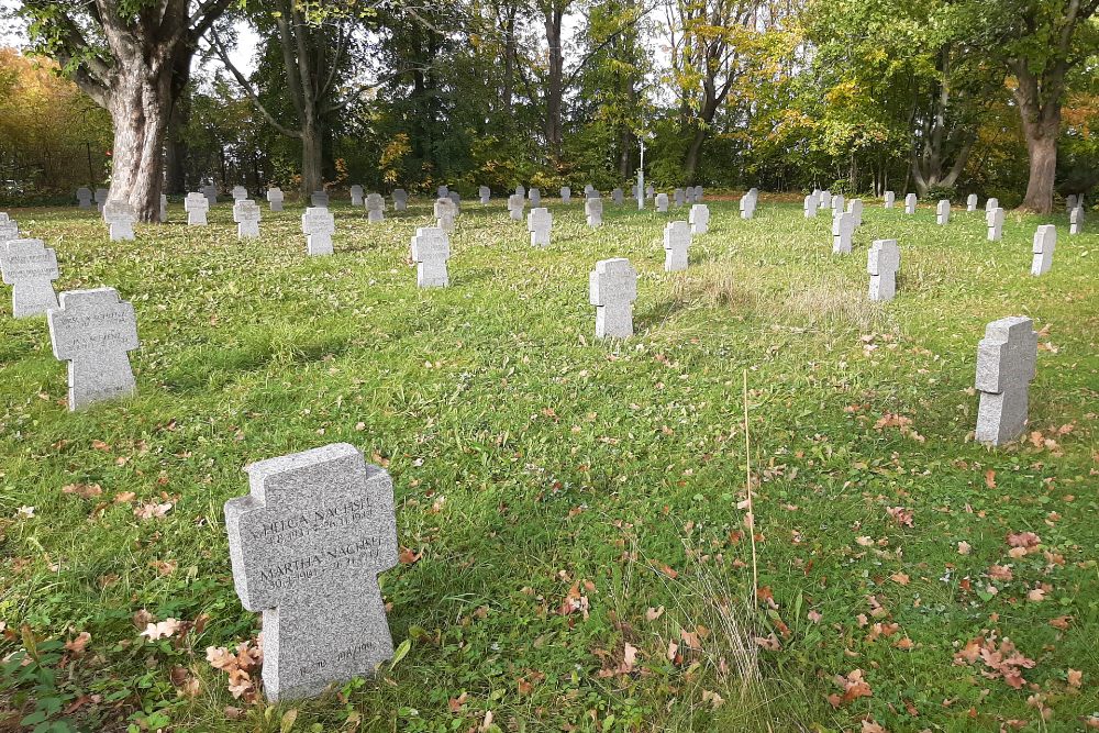 Graven Bomslachtoffers Erfurt Ehrenhain 2 #2