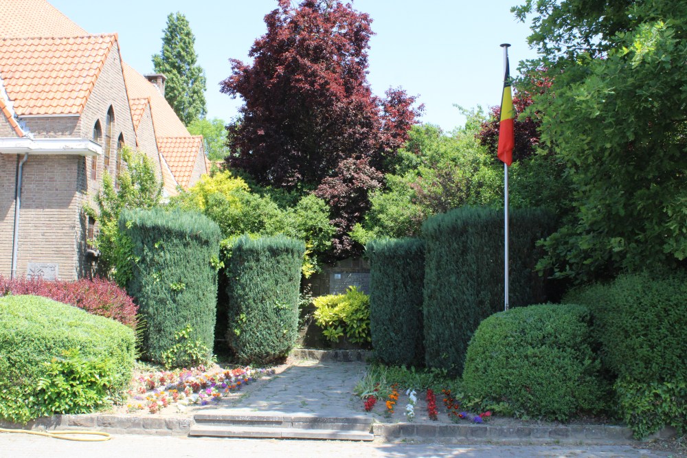 War Memorial Ulbeek #1