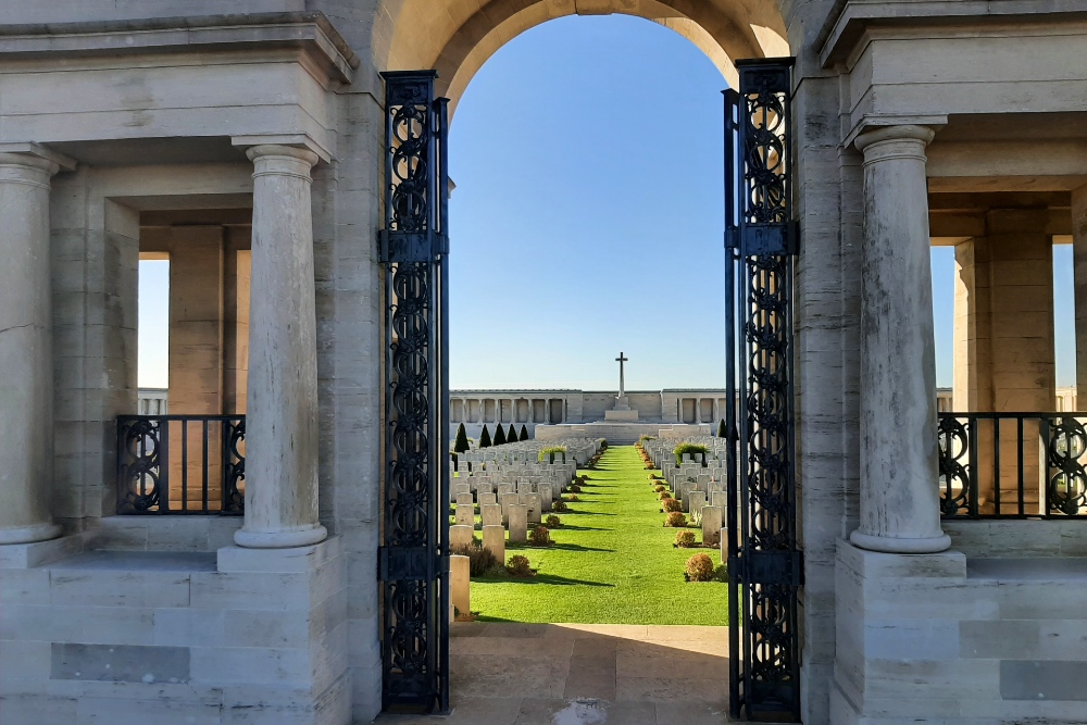 Oorlogsbegraafplaats van het Gemenebest Pozieres #2