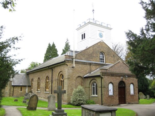 Commonwealth War Graves St. Andrew New Churchyard