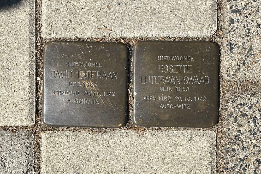 Stolpersteine Arnhemsestraat 74 #1