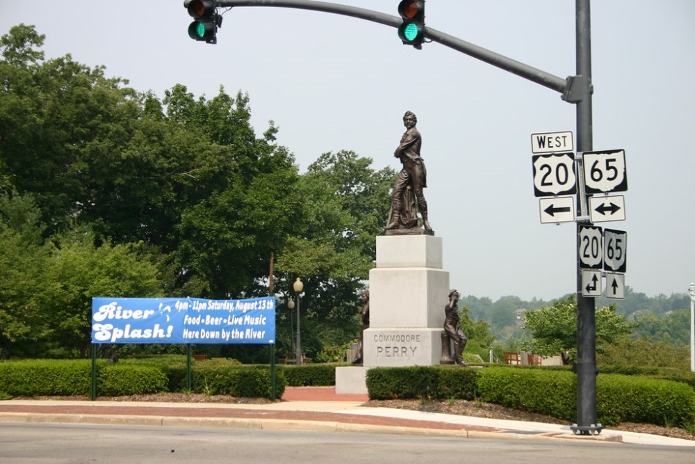 Standbeeld van Commodore Perry