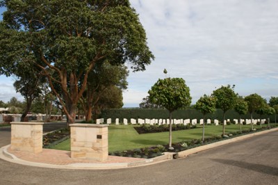 Oorlogsgraven van het Gemenebest Centennial Park Cemetery #1