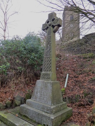 Oorlogsmonument St. James Church #1