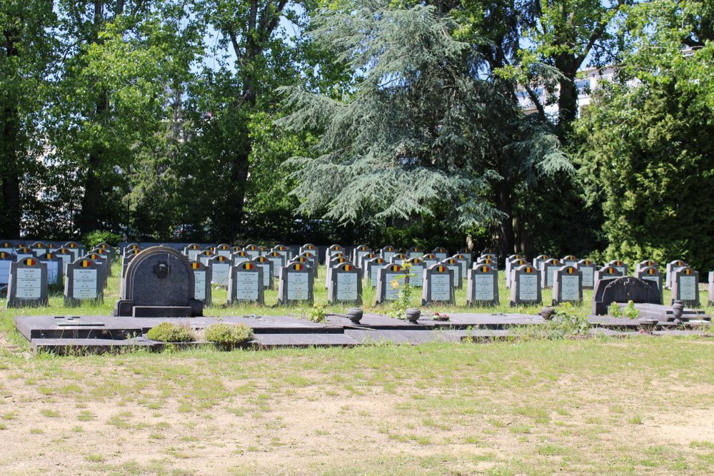 Belgian Graves Veterans Sint-Lambrechts-Woluwe #1