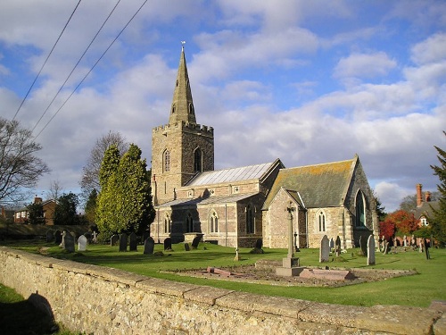 Oorlogsgraf van het Gemenebest St. Andrew Churchyard