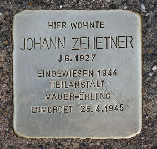 Stolperstein Burgplatz 1 #1