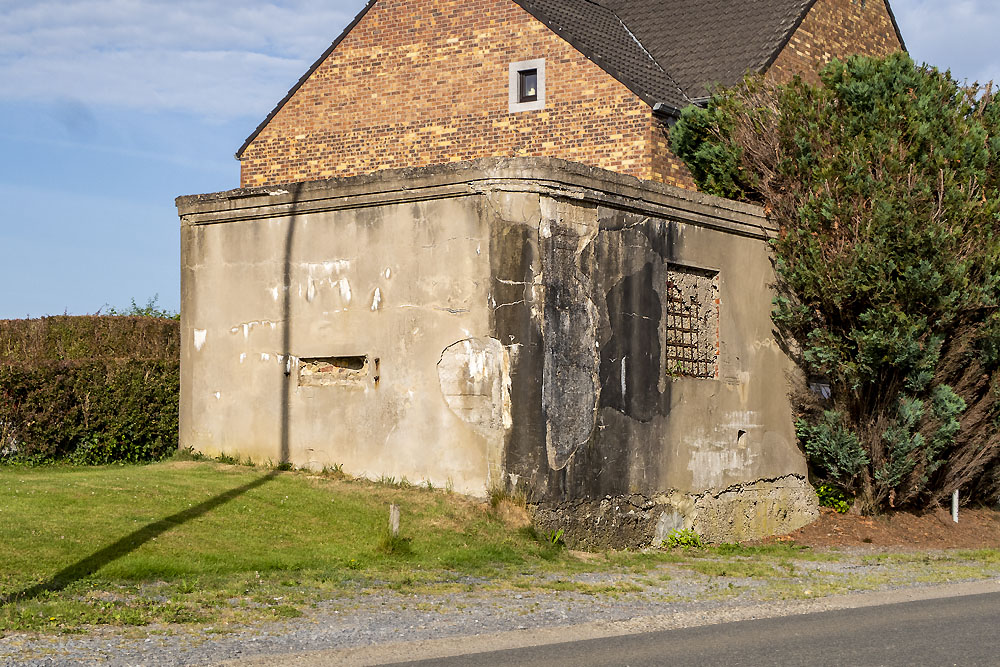 Defense Bunker VM25