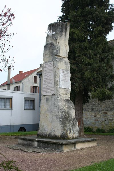 Oorlogsmonument Nucourt #1