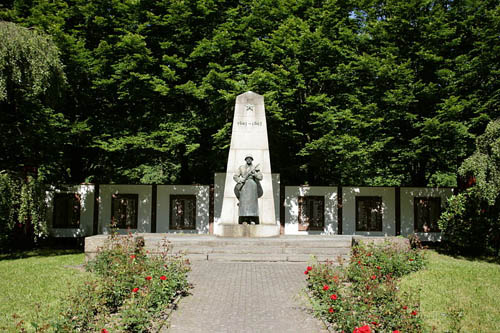 Sovjet Oorlogsbegraafplaats Niesky