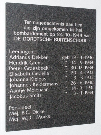 Memorial Dordtsche Buitenschool