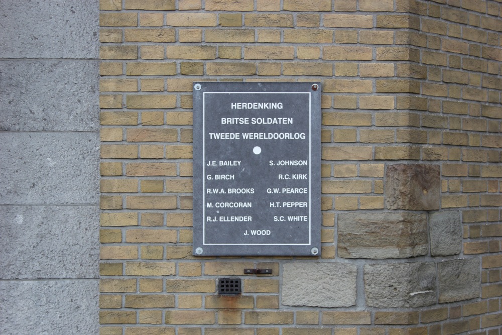 Remembrance Plate British Soldiers Zwevegem