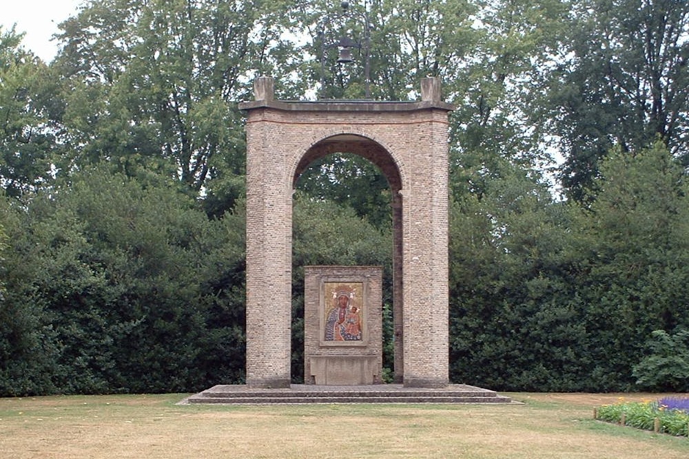 Liberation Memorial Breda #1