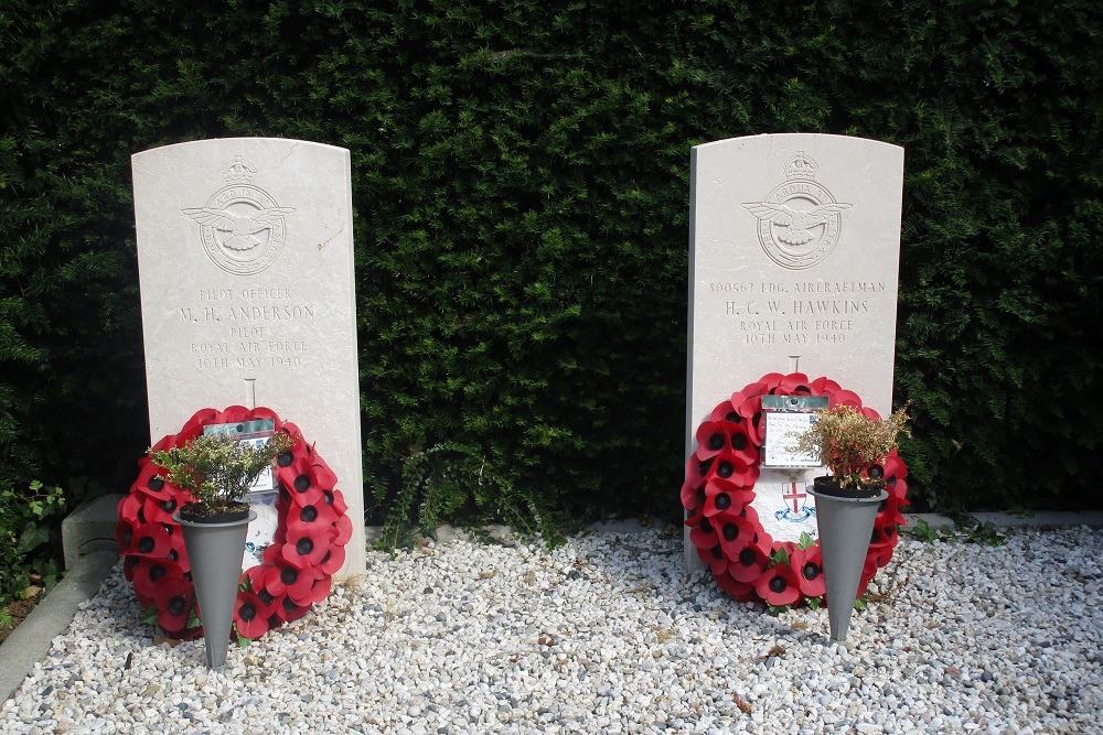 Commonwealth War Graves Communal Cemetery Spijkenisse #1