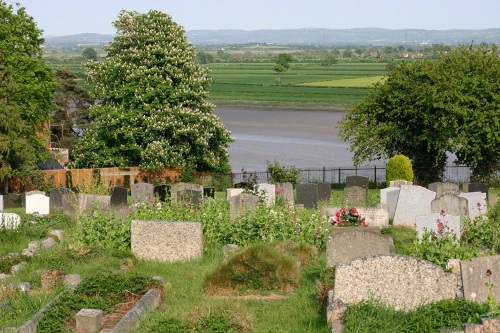 Oorlogsgraven van het Gemenebest St Peter Churchyard and Burial Ground #1