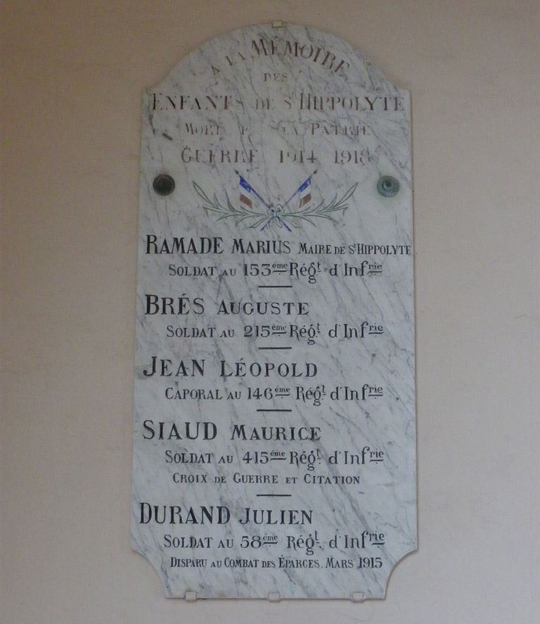 Monument Eerste Wereldoorlog Saint-Hippolyte-le-Graveyron #1