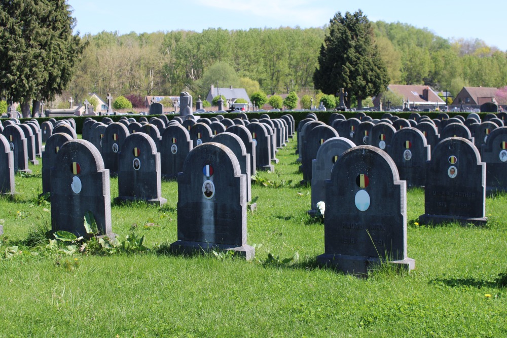 Belgian Graves Veterans La Bouverie #4