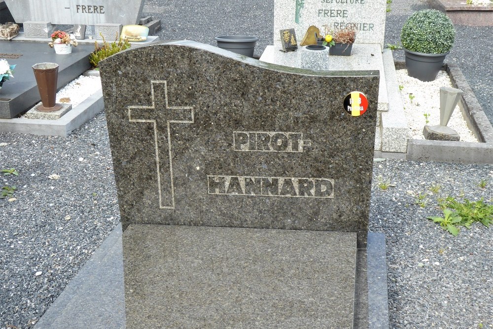 Belgian Graves Veterans Vivy