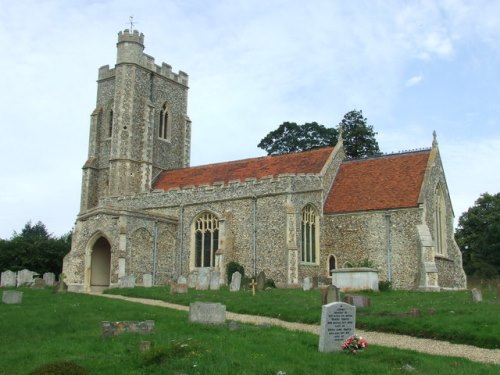 Oorlogsgraf van het Gemenebest St. Edmund Churchyard #1