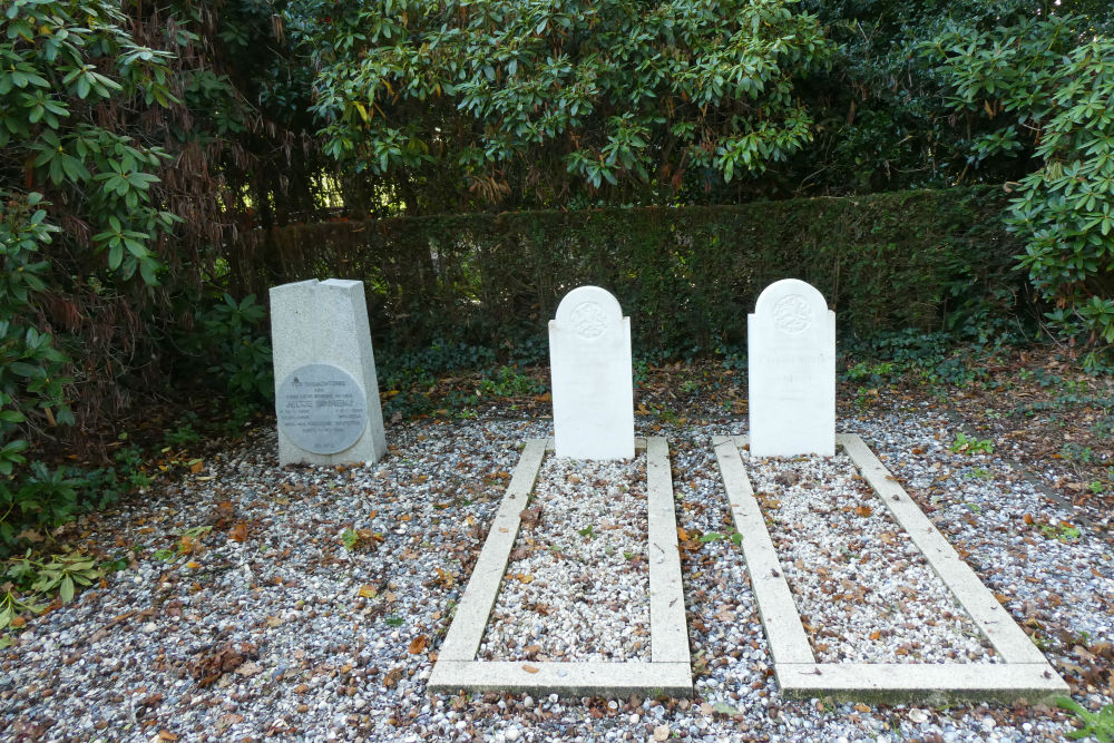Dutch War Graves General Cemetery Wolvega #1