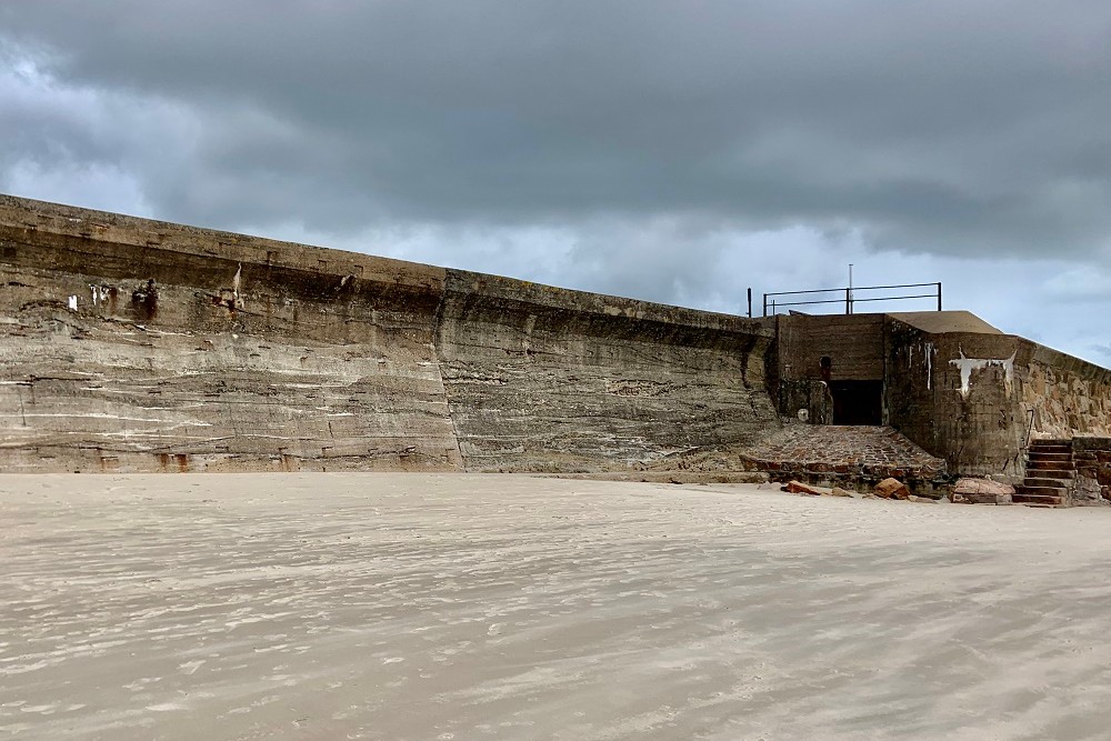 Bunker Type 631b 4.7cm Anti-Tank Gun Casemate