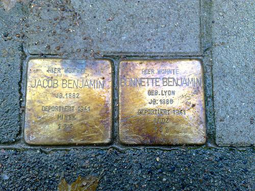 Stolpersteine Ottersbekallee 27 #1