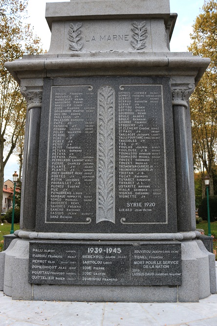 War Memorial Oloron-Sainte-Marie #2