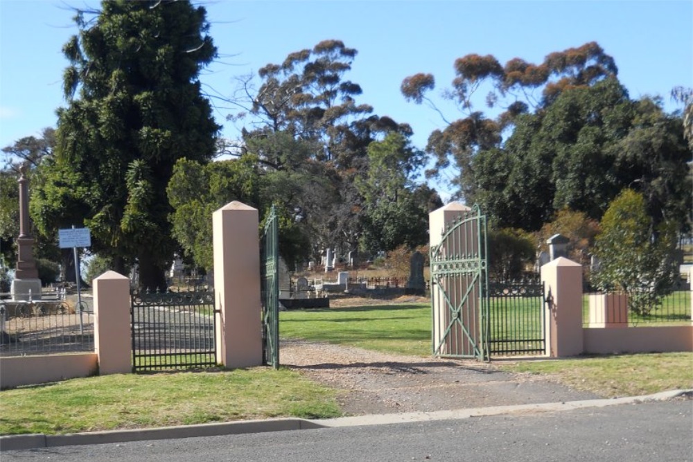 Commonwealth War Graves Eaglehawk Civil Cemetery