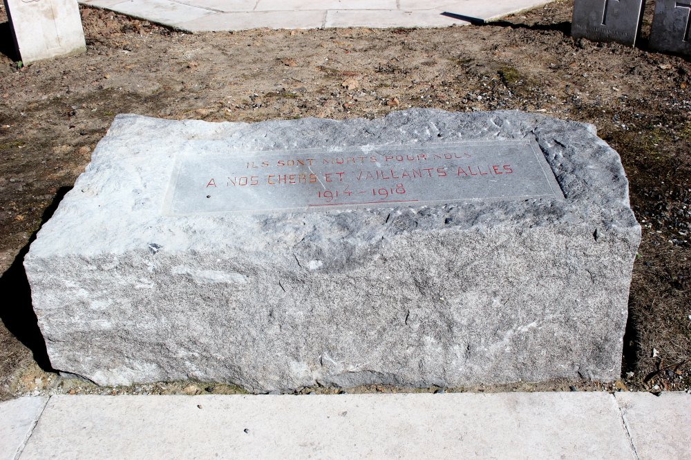 Memorial Stone Cemetery Huy (La Sarte) #2