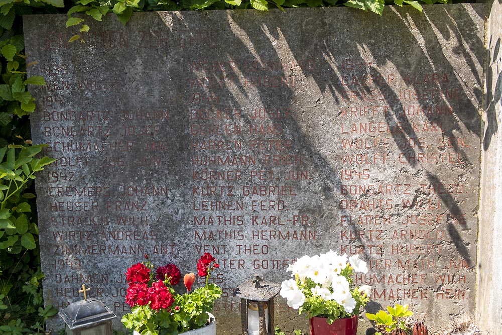 Duitse Oorlogsgraven en Monument Schophoven #3