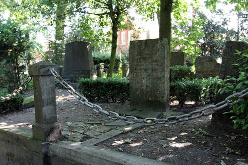 Nederlandse Oorlogsgraven Protestantse Begraafplaats Helmond #1