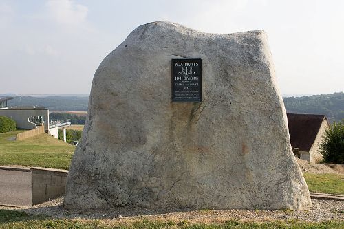 Memorial French Soldiers Caverne du Dragon