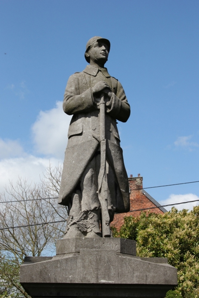 War Memorial Ayeneux #4