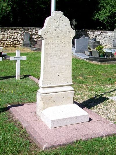 Monument Verplaatste Graven Ognon