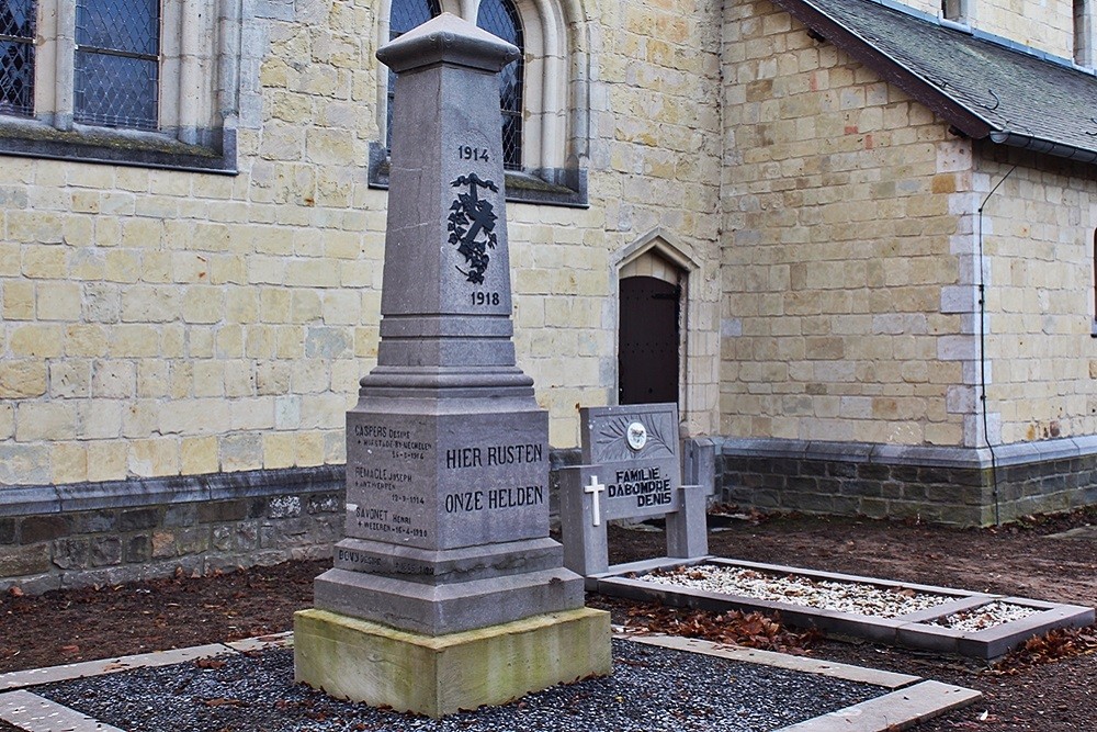 War Monument Wezeren