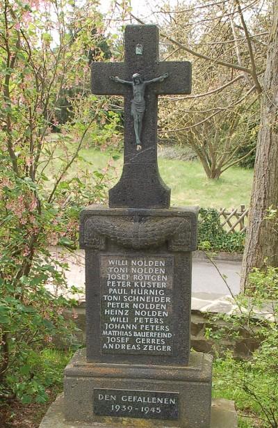 War Memorial Todenfeld #1