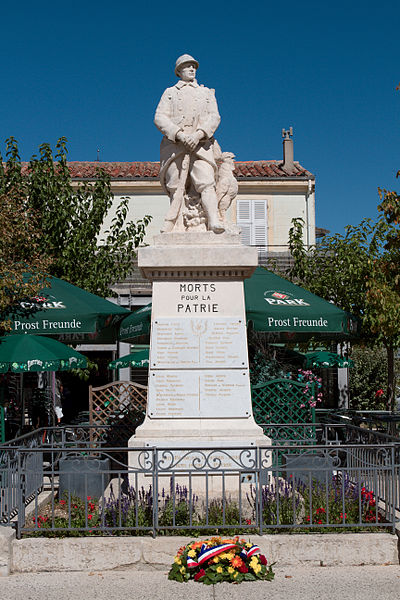 Oorlogsmonument Bouc-Bel-Air