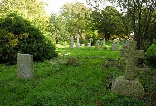 Oorlogsgraf van het Gemenebest St Thomas-a-Becket Churchyard