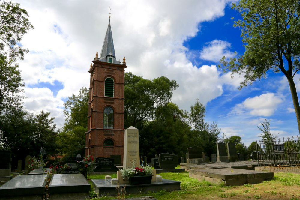 Dutch War Grave Toornwerd #2