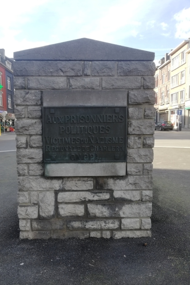 Monument Politieke Gevangenen & Oorlogslachtoffers Charleroi #1