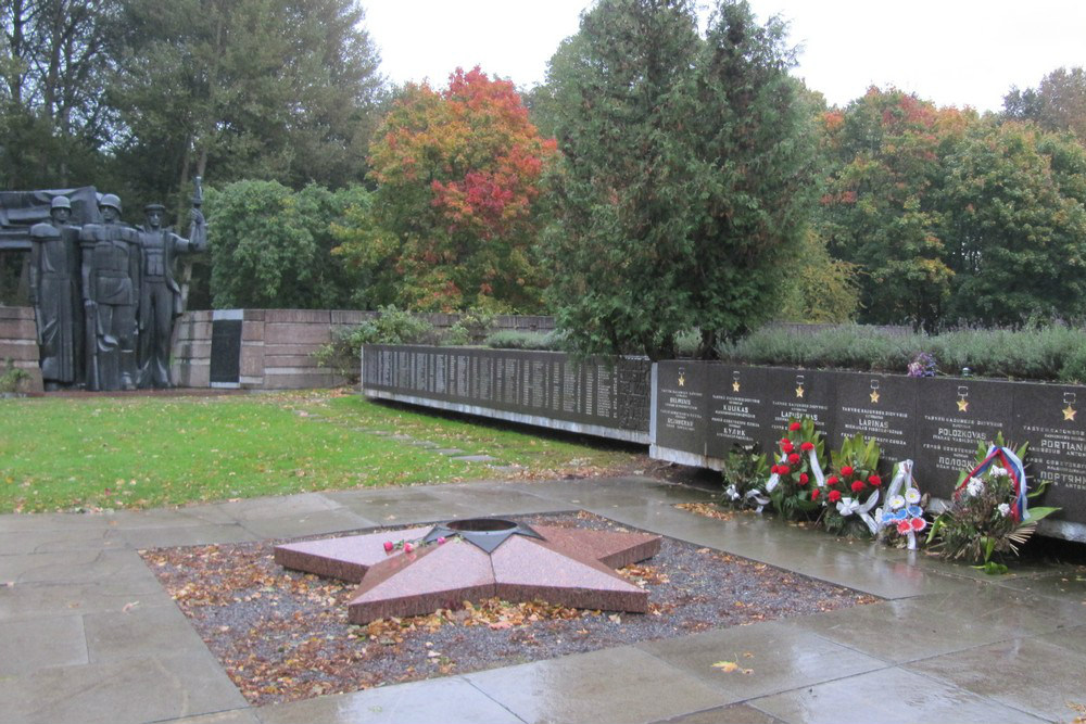 Mass Grave Soviet Soldiers Klaipeda #2