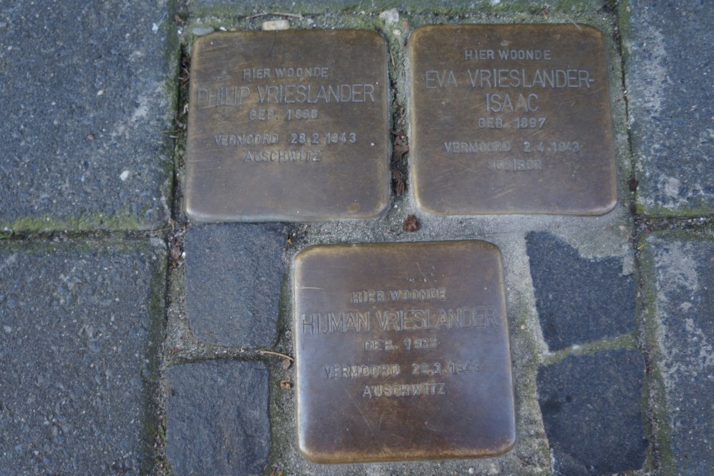 Stolpersteine Van Hattumstraat 1a