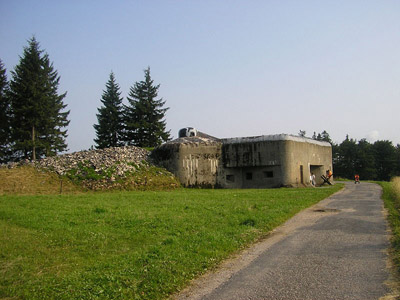 Benešovalinie - Zware Kazemat R-S 74 