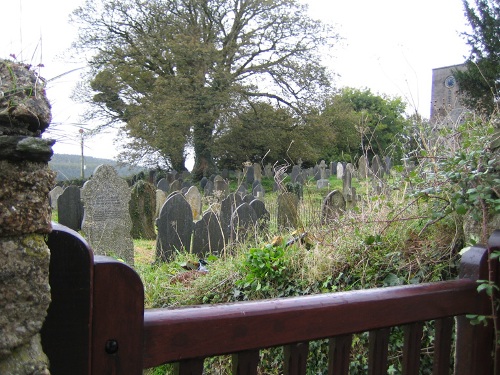 Commonwealth War Graves St Michael Churchyard