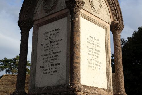 War Memorial Ramsden #4