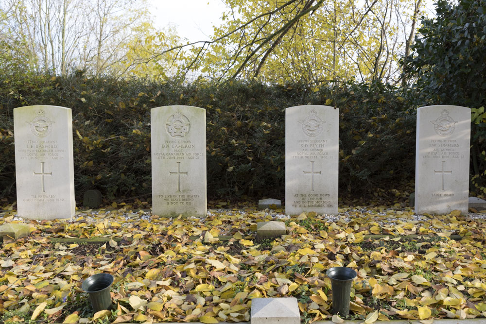 Commonwealth War Graves General Cemetery Tolkamer #3